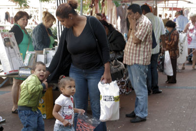 Foto 10 uit Rommelmarkt11-08
