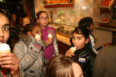 Foto 529 uit CardioKickBoxen4Kids