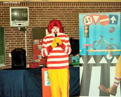 Foto 72 uit RK Regenboogl2