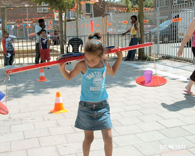 Foto 194 uit opzoomeren 2006 bw