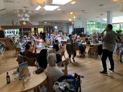 Foto 30 uit Johnie Valentino