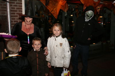 Foto 153 uit Halloween 31-10-09