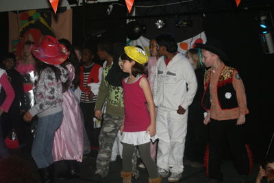 Foto 94 uit RKregenboogcarnaval