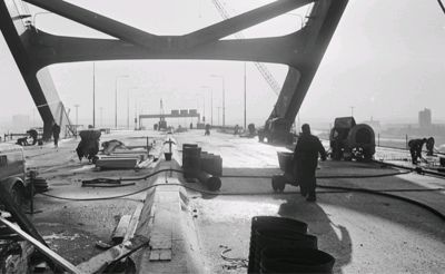 Foto 681 uit BRIENENOORDBRUG