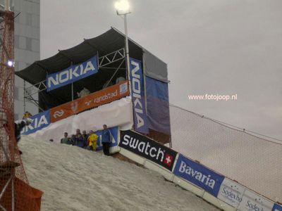 Foto 4 uit big air snowboarden