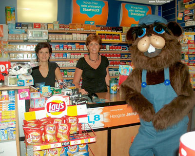 Foto 74 uit geboorte bever 4_6_8