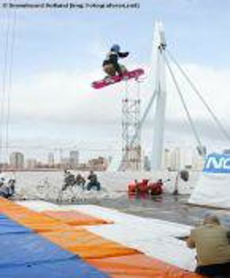 Foto 62 uit big air snowboarden