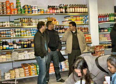 Foto 118 uit openingtokomilobi