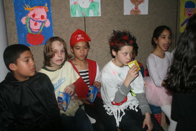 Foto 91 uit RKregenboogcarnaval