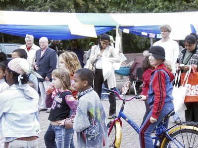 Foto 100 uit wijkfeest