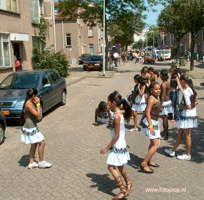 Foto 144 uit carnaval 2006 b.w