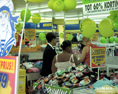 Foto 85 uit zeeman beverwaard