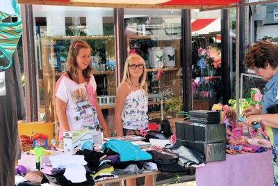 Foto 4 uit Rommelmarkt11-08