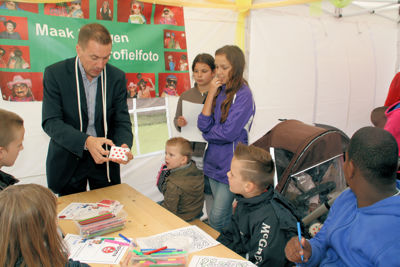 Foto 152 uit LikeJeWijkfeest14-9