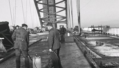 Foto 680 uit BRIENENOORDBRUG