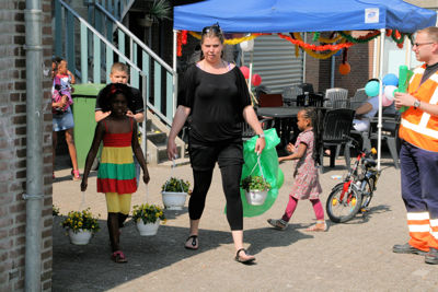 Foto 21 uit Schoonmaakdag20_4_11