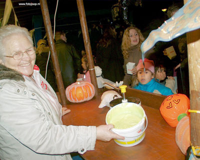 Foto 473 uit HalloweenBeverwaard