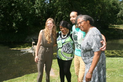 Foto 18 uit FotoShootKledingbank