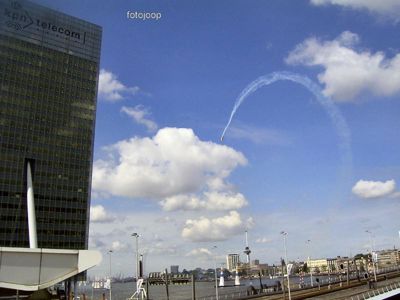 Foto 42 uit red bull air race r.dam