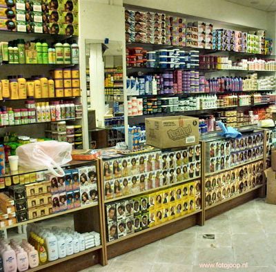 Foto 50 uit TOKO MILOBI NEW07