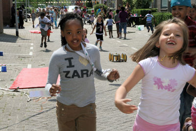 Foto 84 uit StraatSpeelDag1_6