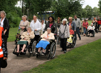 Foto 130 uit Ouderen4Daagse8_6