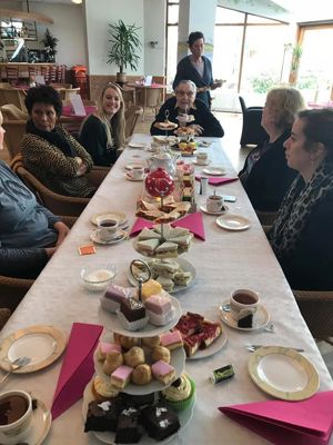 Foto 8 uit High Tea IJsselburgh