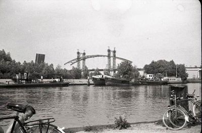 Foto 146 uit BRIENENOORDBRUG