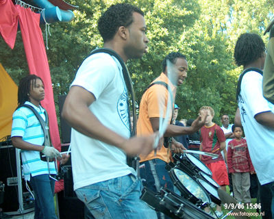 Foto 205 uit wijkparkfeest 2006