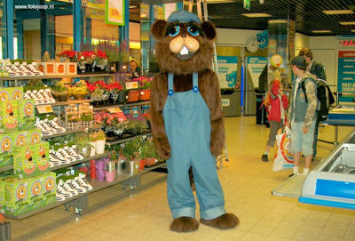 Foto 83 uit geboorte bever 4_6_8