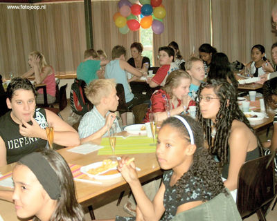 Foto 34 uit afscheidsfeestgroep8