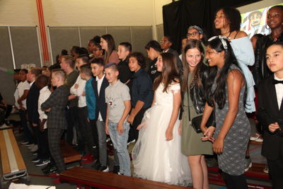 Foto 91 uit RegenboogEindFeest