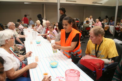 Foto 417 uit Ouderen4Daagse2016
