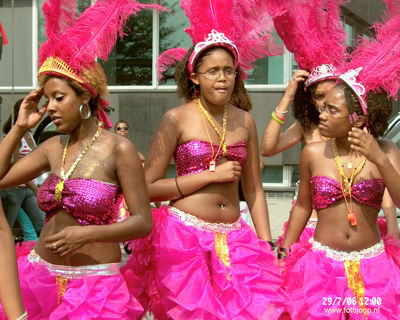 Foto 87 uit carnaval-labandera06