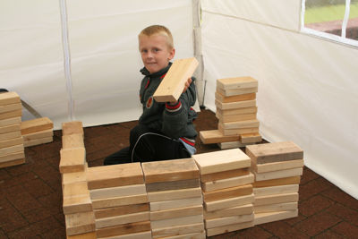 Foto 105 uit LikeJeWijkfeest14-9