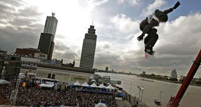 Foto 44 uit big air snowboarden