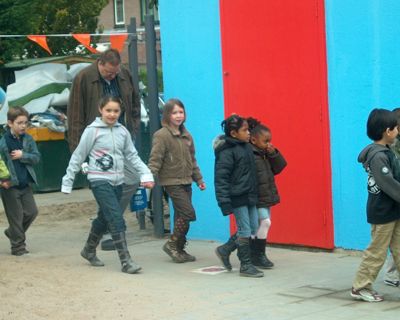 Foto 114 uit schoolsportplein07b.w