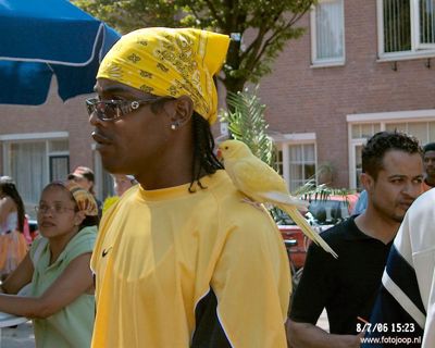 Foto 17 uit carnaval 2006 b.w