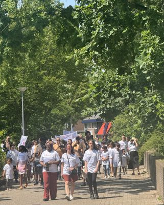 Foto 10 uit X- De Barkentijn gaat de Bladwijzer heten 1 augustus 2026