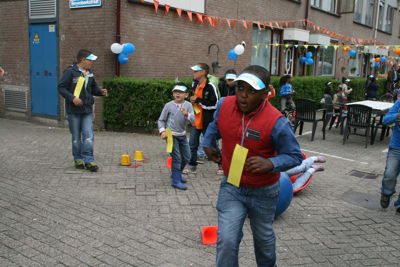 Foto 25 uit BuitenSpeelDag13_06