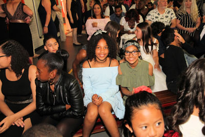 Foto 70 uit RegenboogEindFeest