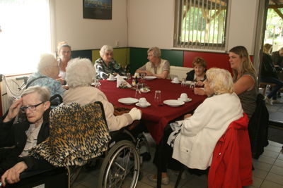 Foto 186 uit Ouderen4Daagse2016