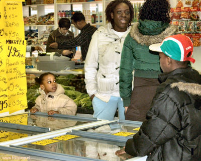 Foto 55 uit openingtokomilobi