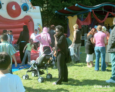 Foto 160 uit wijkparkfeest 2006