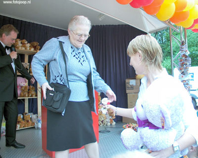 Foto 50 uit berenactie wc.b.w07