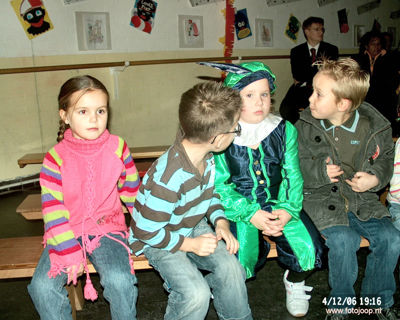 Foto 153 uit sinterklaas 2006 new