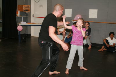 Foto 476 uit CardioKickBoxen4Kids