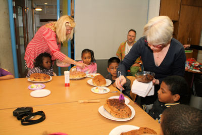 Foto 17 uit PaasBrood Versieren