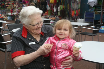 Foto 29 uit Braderie25-04-2015