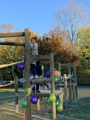 Foto 16 uit Opening Speelplaats